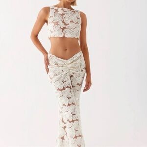 Peppermayo Cream Floral Lace Set